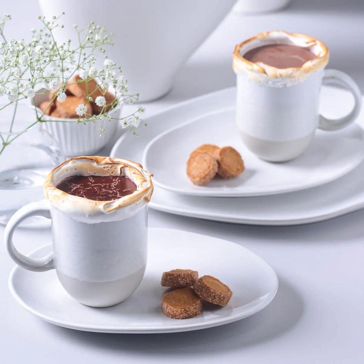 Caneca Coup Stoneware Grande Creamy 330m